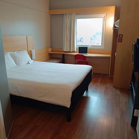 Ibis Puerto Montt Hotel Ngoại thất bức ảnh