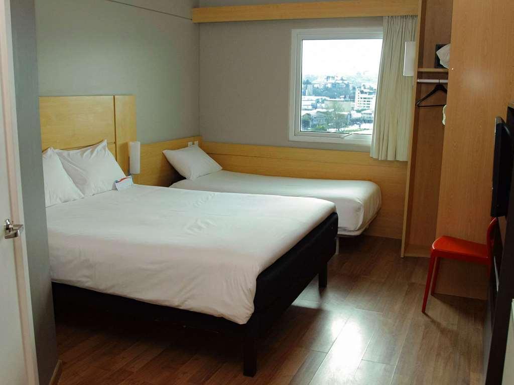Ibis Puerto Montt Hotel Phòng bức ảnh