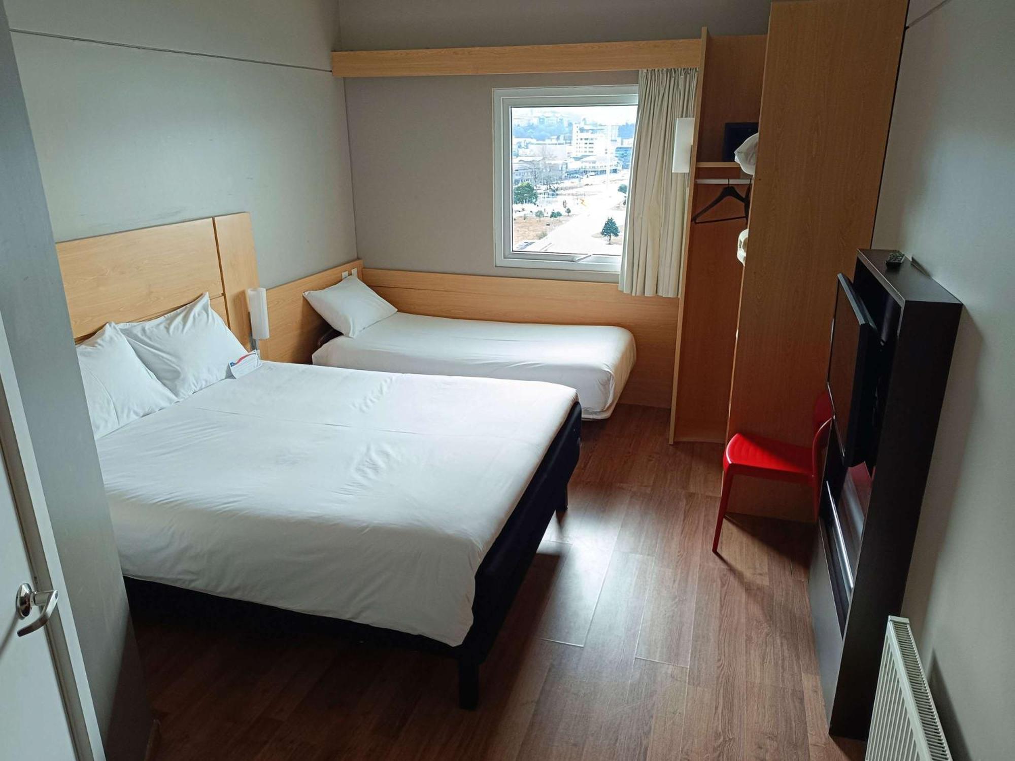 Ibis Puerto Montt Hotel Ngoại thất bức ảnh